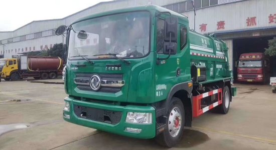 国六排放东风D9餐厨垃圾车