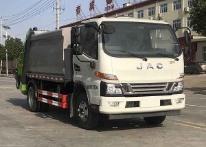 江淮中卡压缩式垃圾车